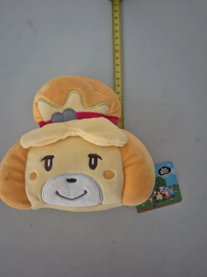 Peluche Isabelle animal crossing - photo numéro 2