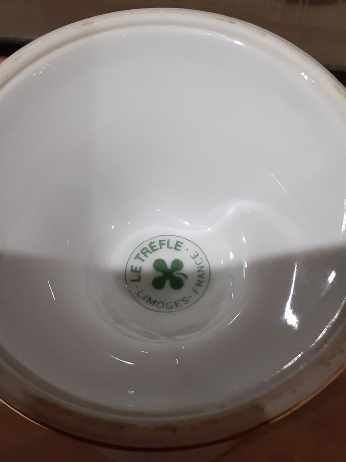 Mazagrand Porcelaine de Limoges décor charette et personnages - photo numéro 4