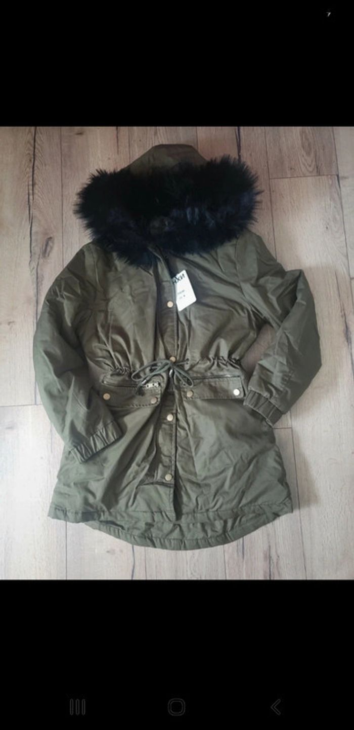 Manteau parka neuf M 38