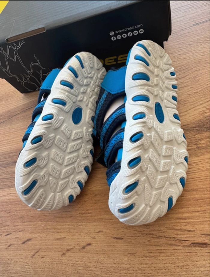 Sandales été Cressi 23 neuves - photo numéro 2