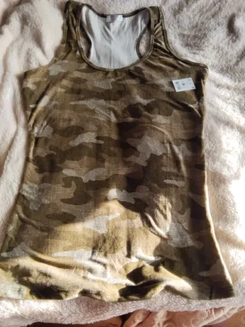 Débardeur Marque Ardene basic (A205)