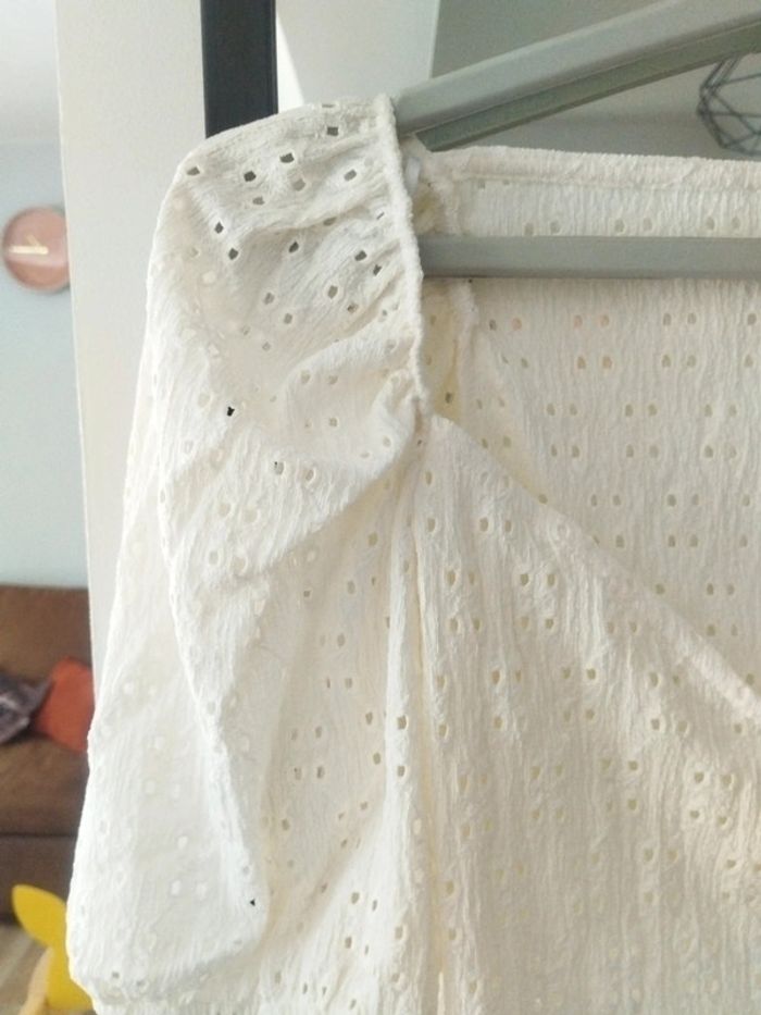 Top court écru broderie anglaise H&M taille XS neuf - photo numéro 2