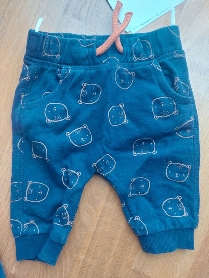 Lot pantalons léger 3 mois - photo numéro 7