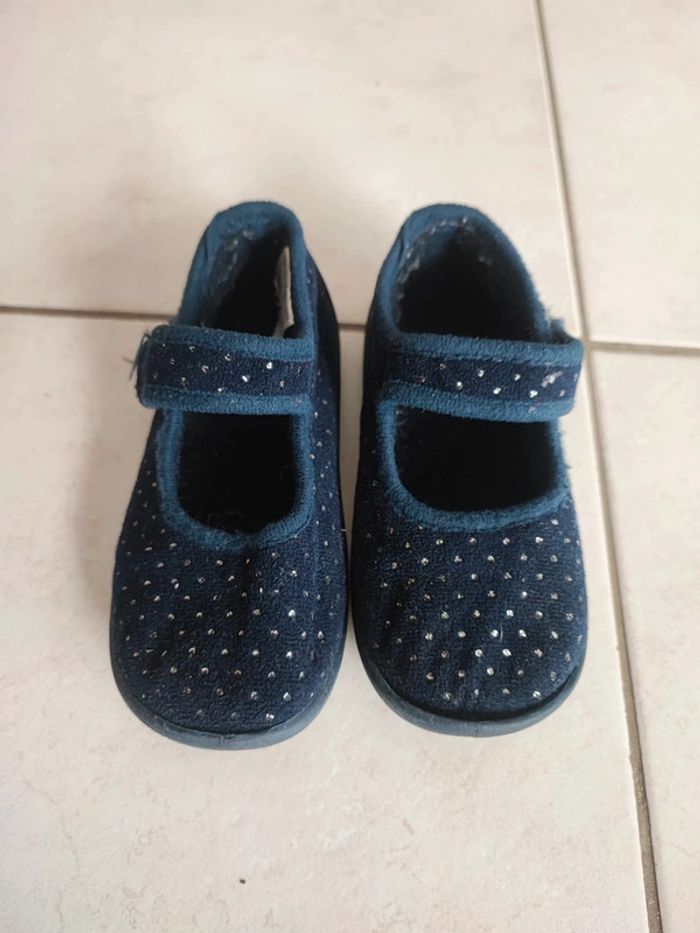 Chaussons/ballerines avec scratch fille Tooti taille 24 comme Neuf (78) - photo numéro 2
