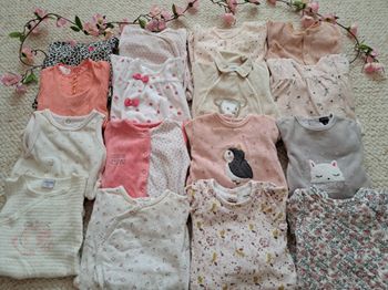 Lot pyjamas fille 1 mois