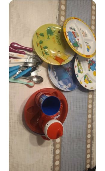 Lot vaisselle enfant
