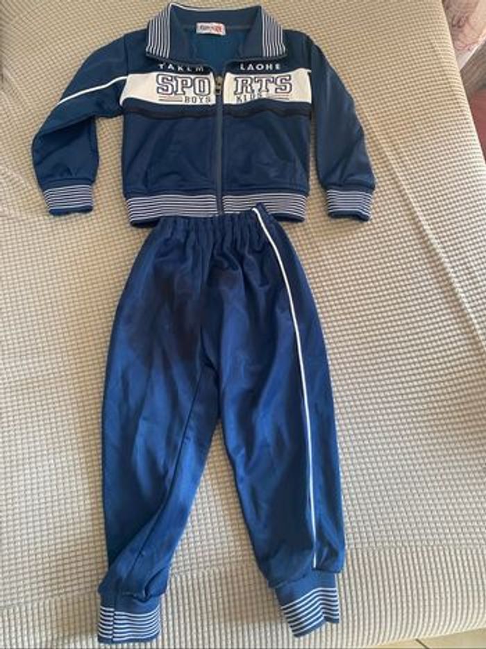 Lot garçon 24 mois pyjama survêtements polo jean pantalon - photo numéro 6