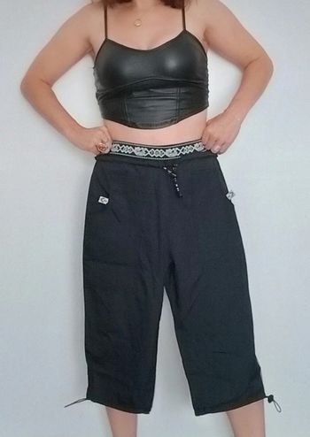 Pantacourt sport noir taille 34/36