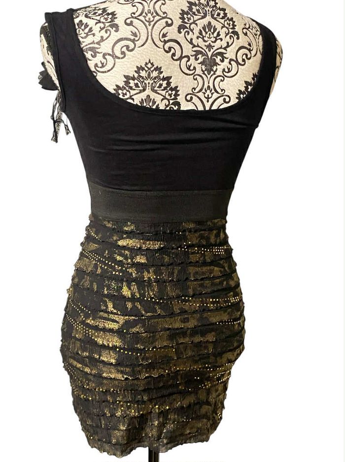 Robe noire/ doré - photo numéro 4