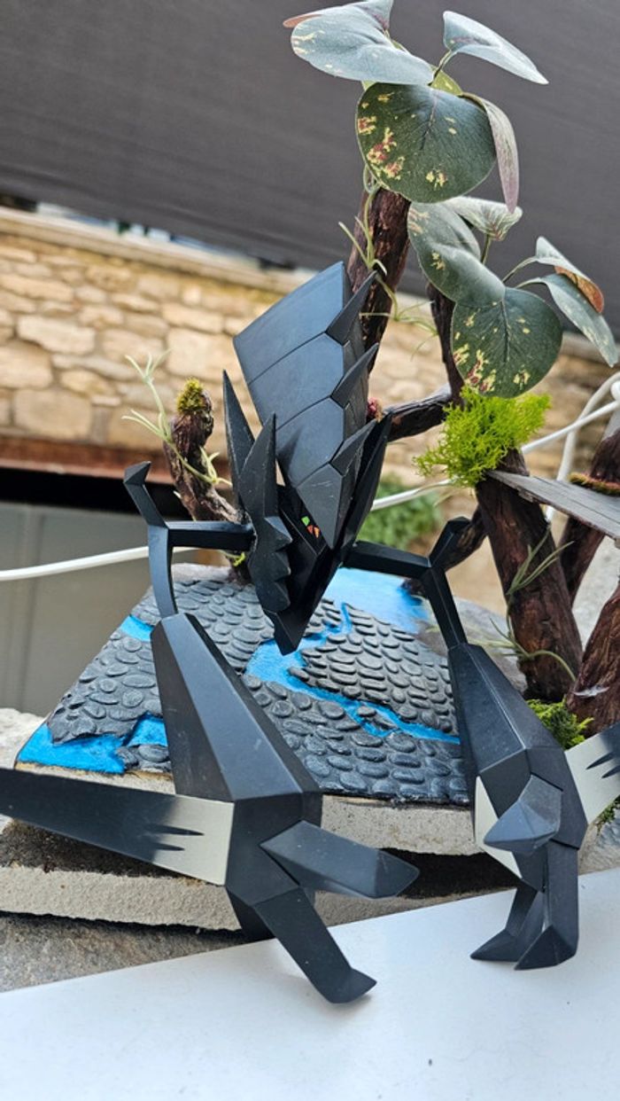 Super grande figurine Pokemon Nintendo necrozma - photo numéro 3