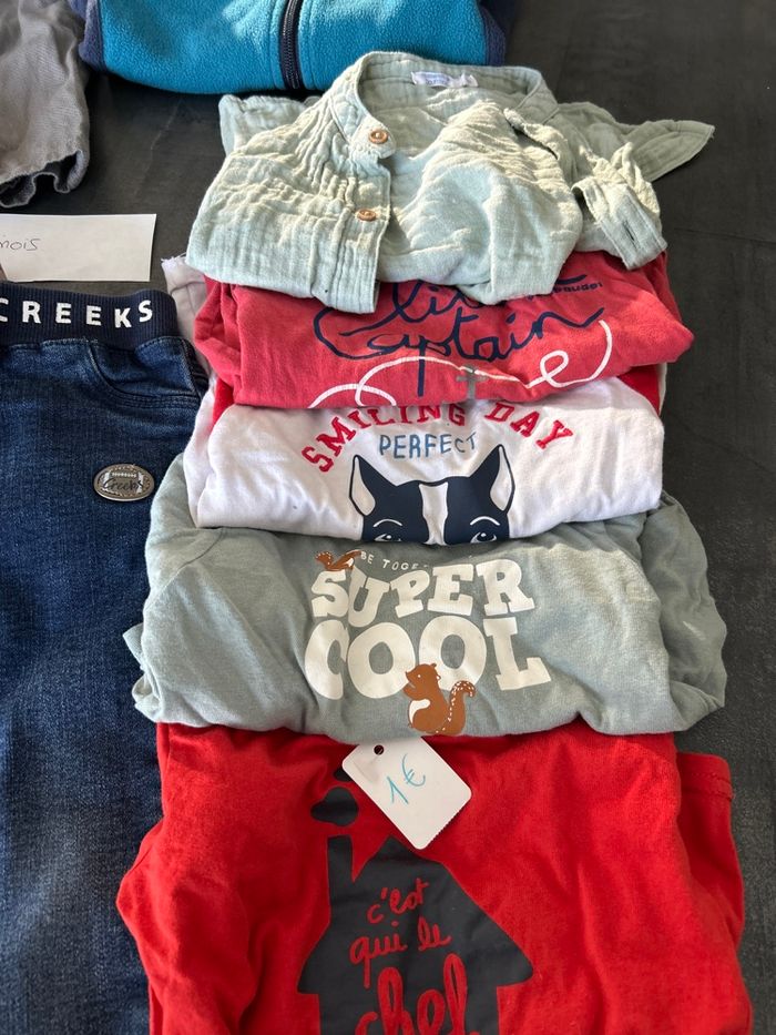 Lot de vêtement - photo numéro 2