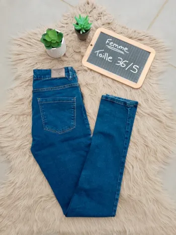 Jean slim taille 36
