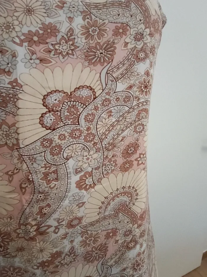 Jolie robe fluide S - photo numéro 11