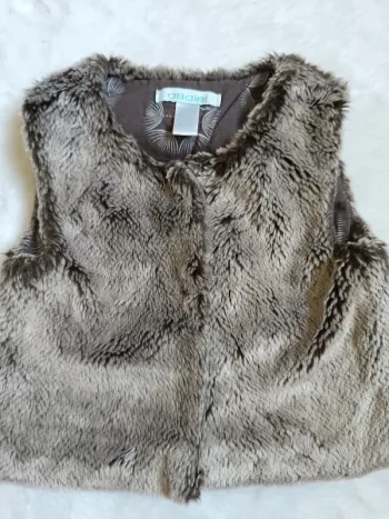 Gilet sans manches bébé fille