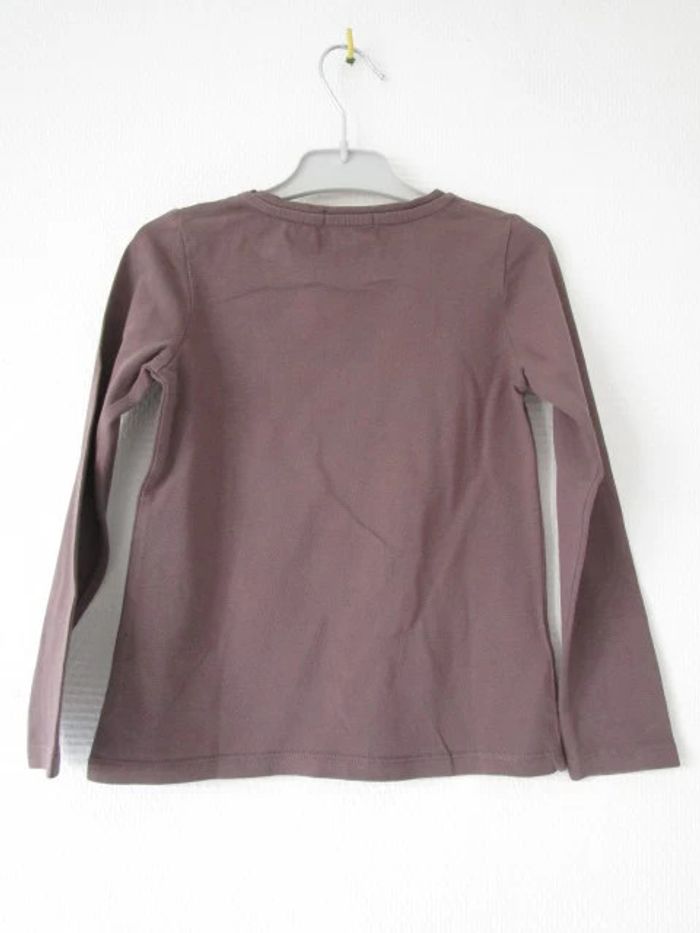 T-shirt taupe DPAM 5 ans TBE - photo numéro 4