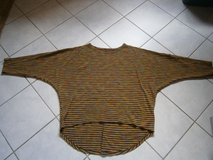 Haut/pull moutarde manches chauve souris Taille XL - photo numéro 4