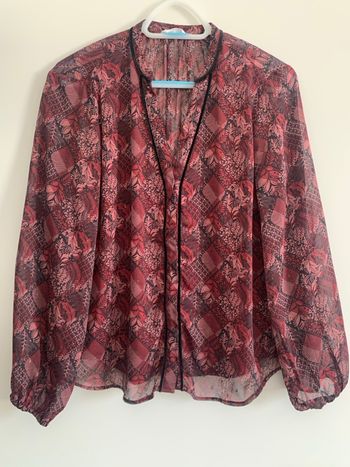 Blouse bordeaux légère 