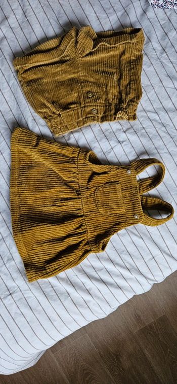 Short et robe velour côtelé