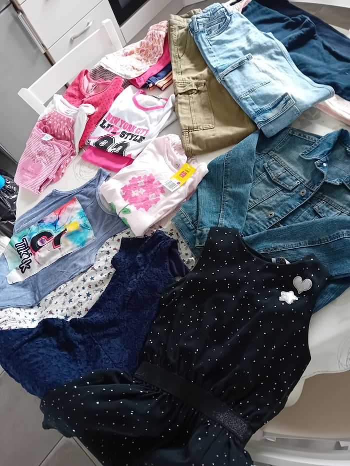 Lot vêtements fille