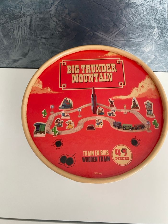 Train bois big thunder Mountain - photo numéro 2