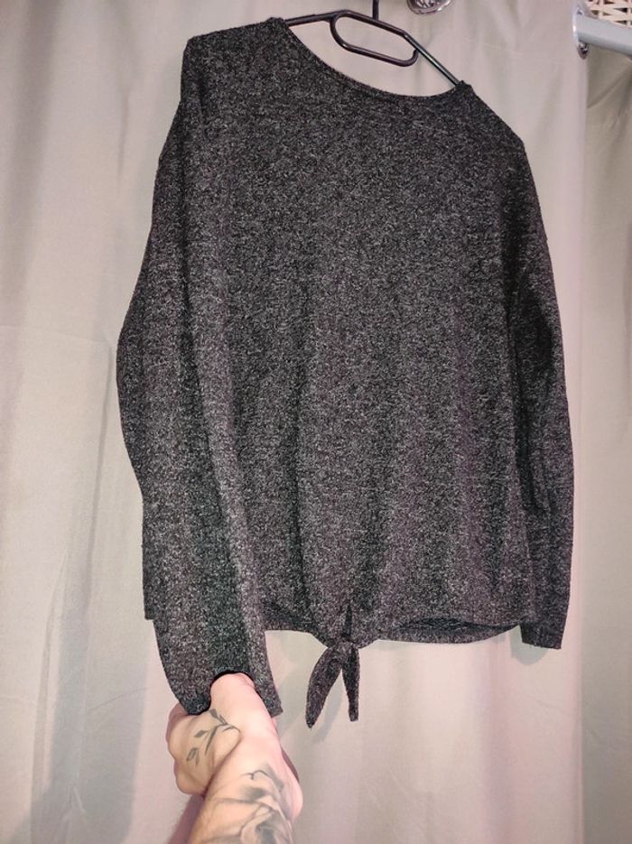 Pull gris - photo numéro 4