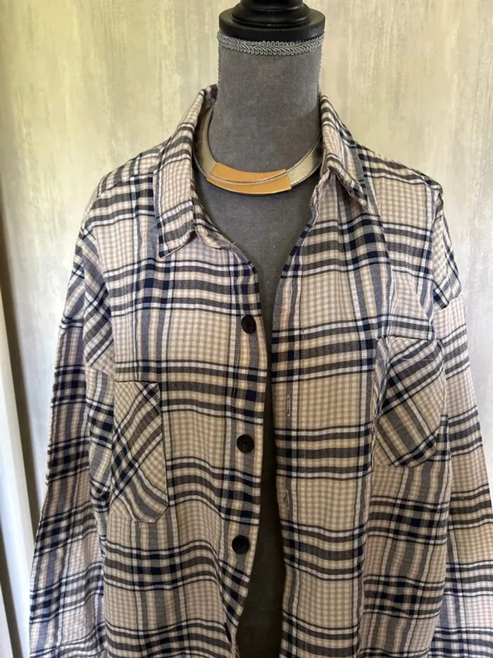 Chemise à carreaux - photo numéro 3