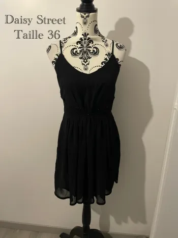 Robe noire Daisy Street - Taille 36 à bretelle