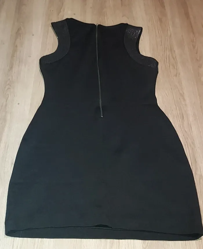 Robe noir moulante T.XS - photo numéro 5