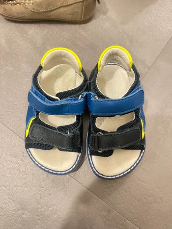 Sandale garçon taille 20