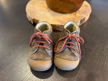 Chaussure à lacets marron