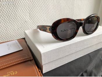 Lunettes de soleil Céline paris 