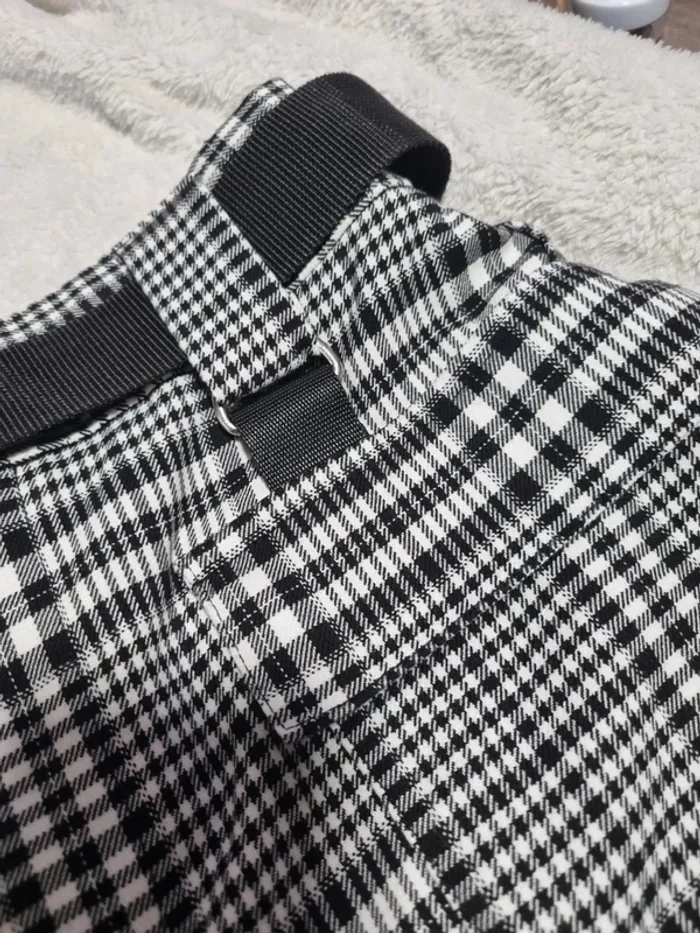 Short à damier noir et blanc - photo numéro 11