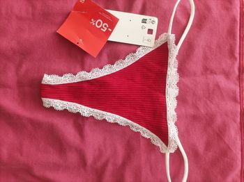 String neuf rouge