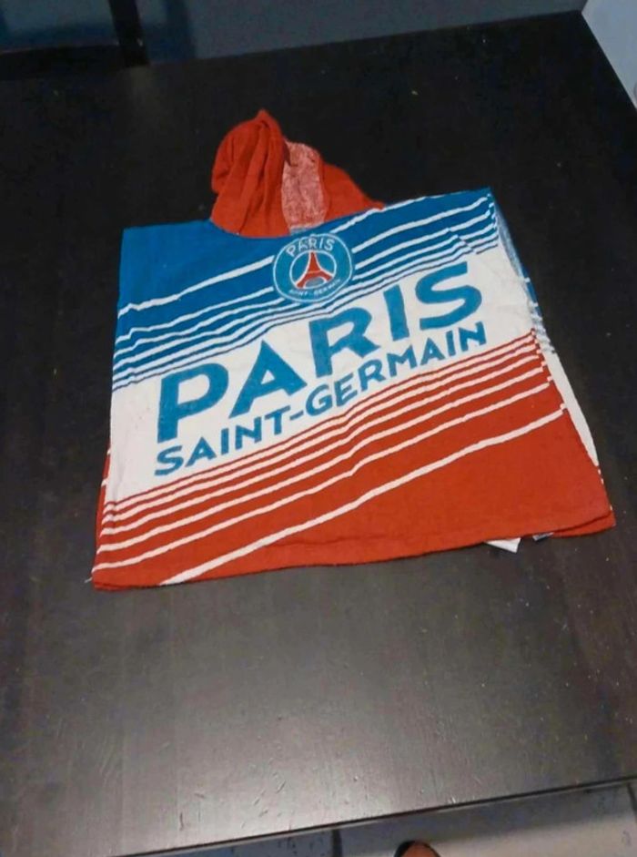 Cape de  bain  PSG