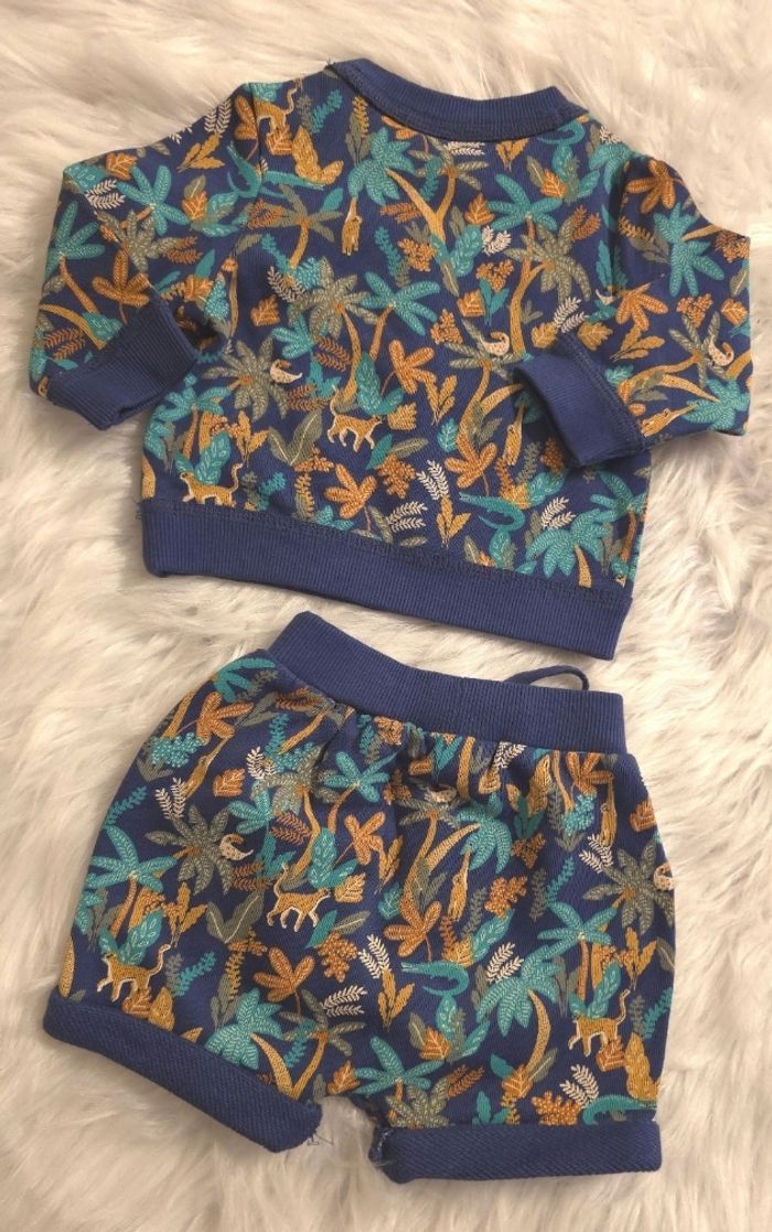 NEUF (non porté)💙🤩😍 superbe ensemble sweat et short molleton 3 mois garçon 💙💙😍🤩 - photo numéro 3