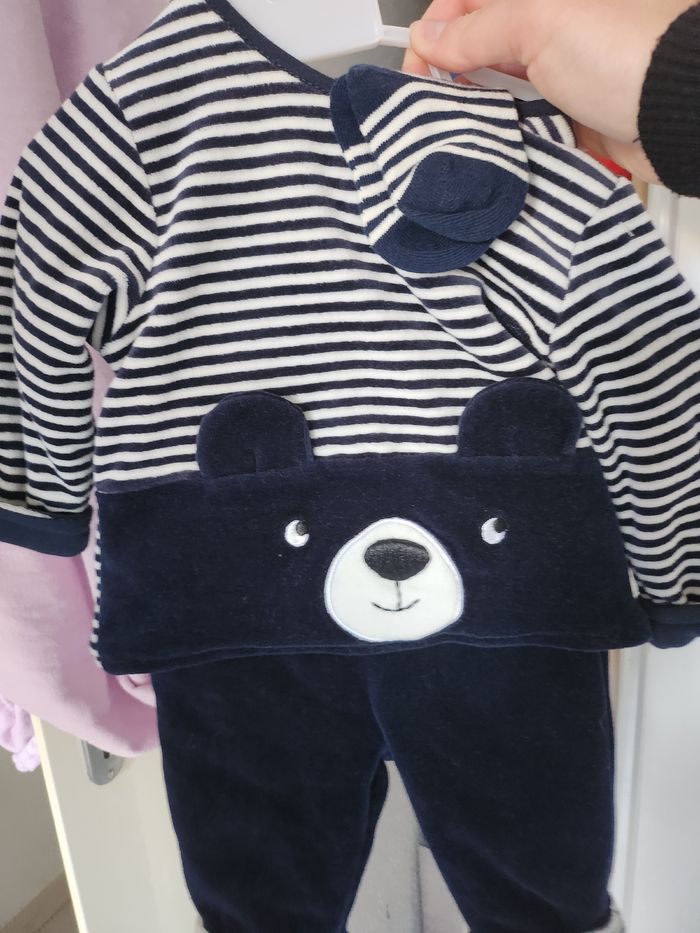 Ensemble bebe 3 mois neuf