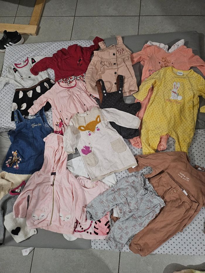Lots vêtements fille 9 mois