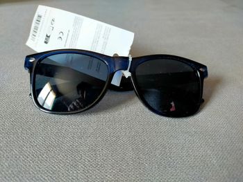 Lunettes de soleil noir bleu nuit – neuves avec étiquette