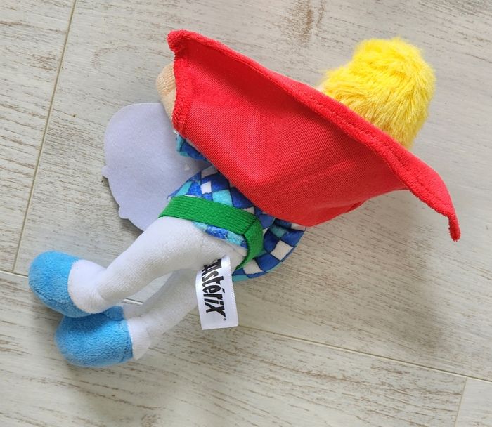Peluche Assurancetourix Asterix - photo numéro 4