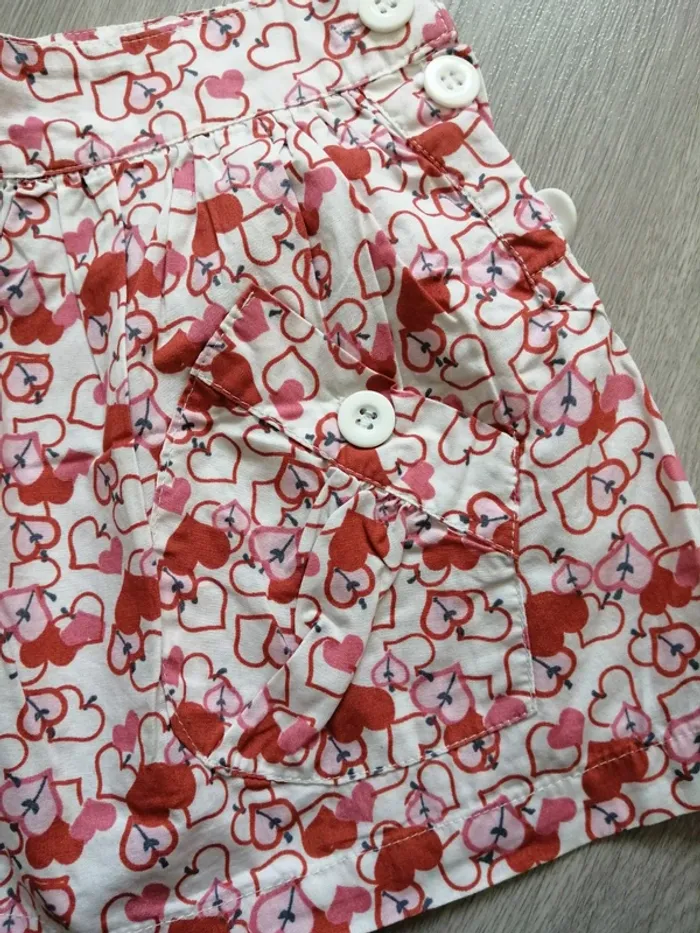 Jupe blanche à motifs coeurs rouges et roses avec poches / mystic/ (6ans) - photo numéro 2