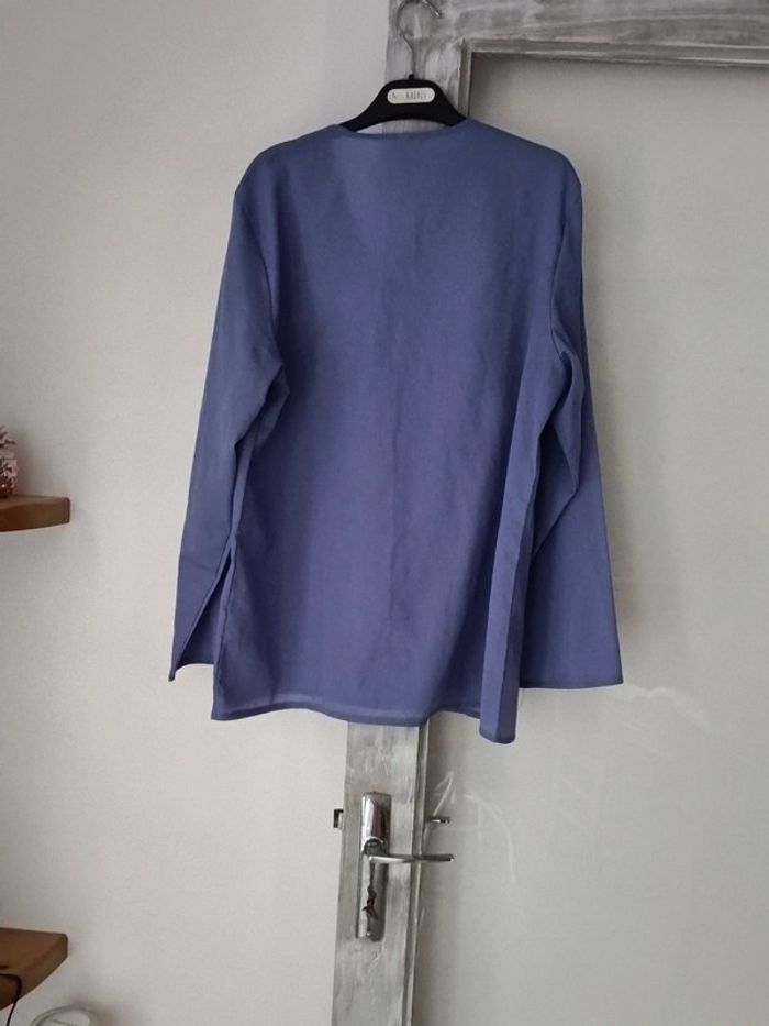 Magnifique blouse légère femme taille 42 44 - photo numéro 4