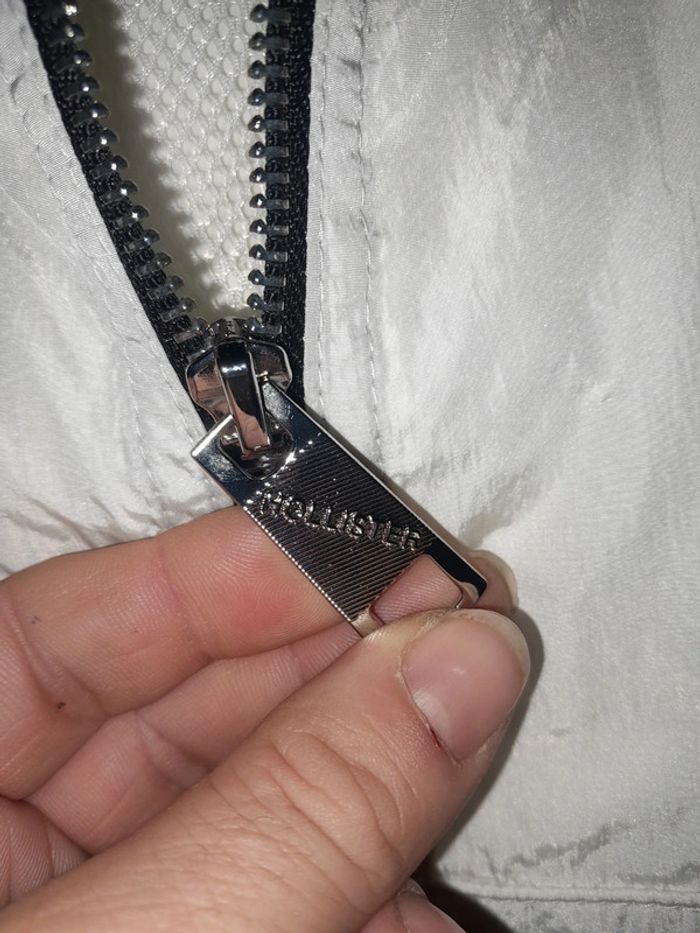 Veste hollister taille m 🚺 - photo numéro 3