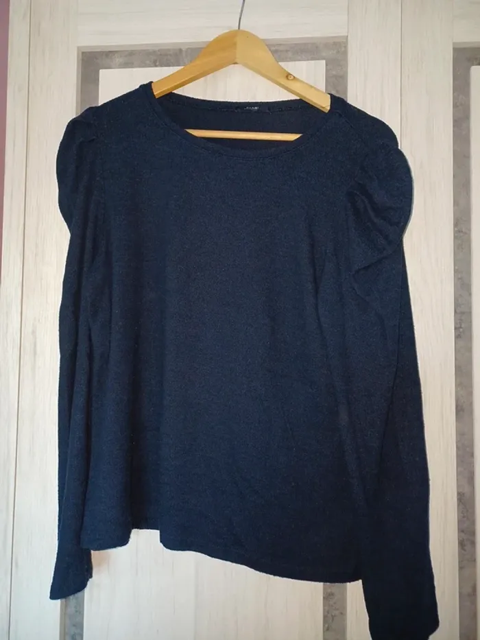Pull kiabi taille L