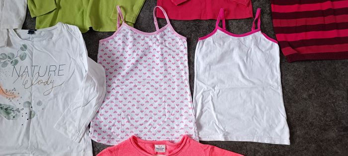 Lot vêtements 6 ans - photo numéro 6