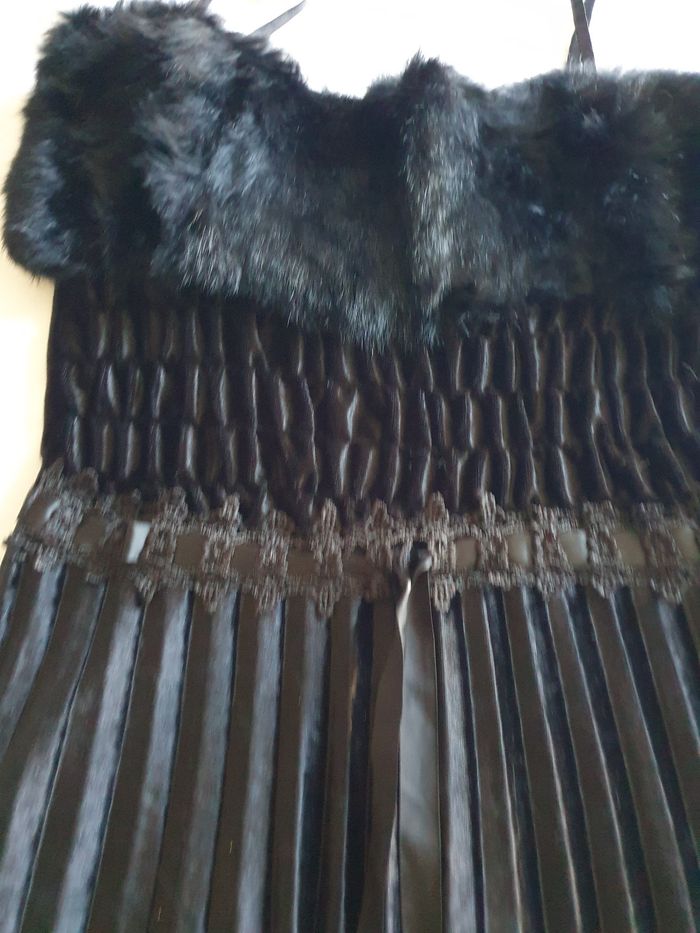 Robe noir Halloween - photo numéro 2