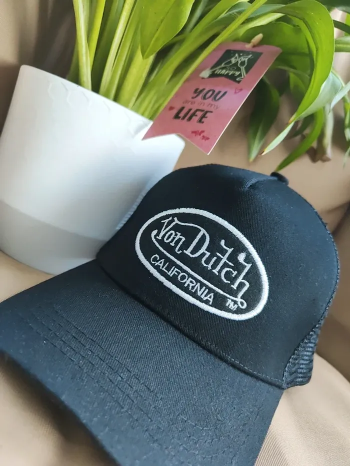 Casquette Trucker Von Dutch noire