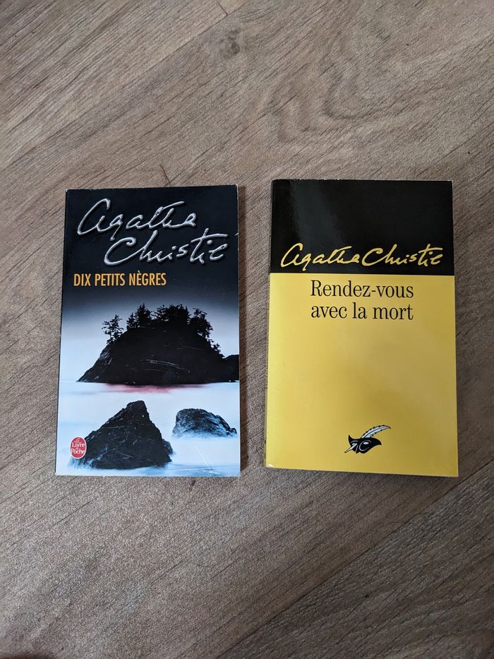 Lot de 2 livres Agatha Christie