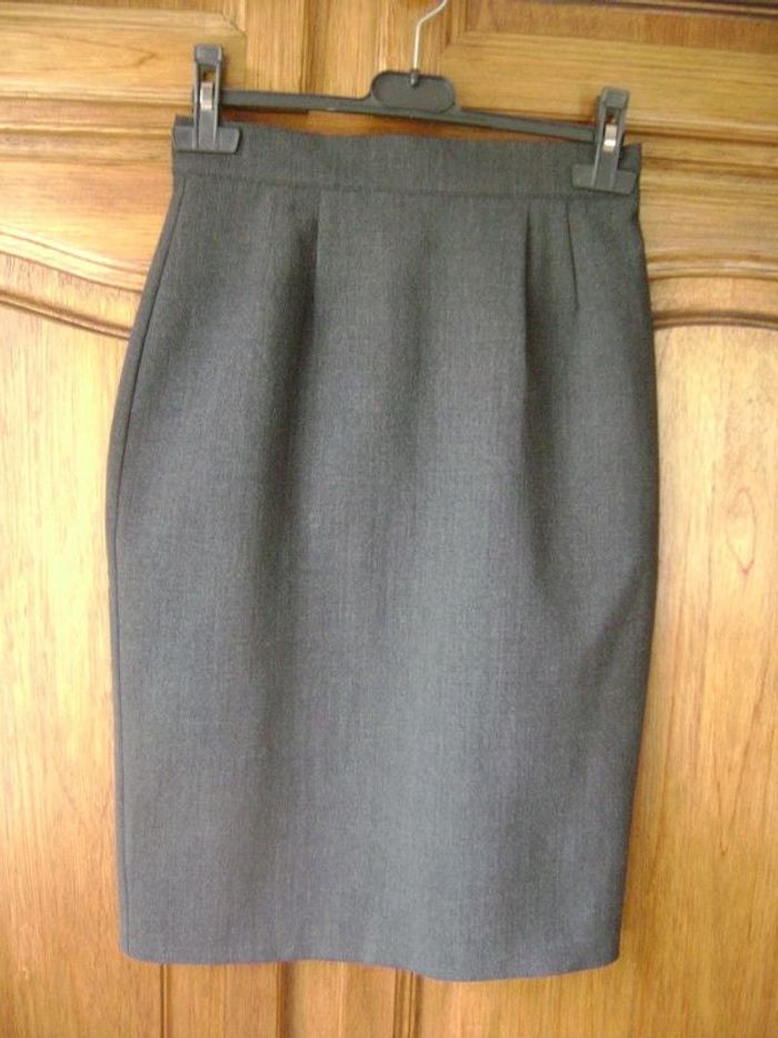 jupe crayon , grise , taille 36