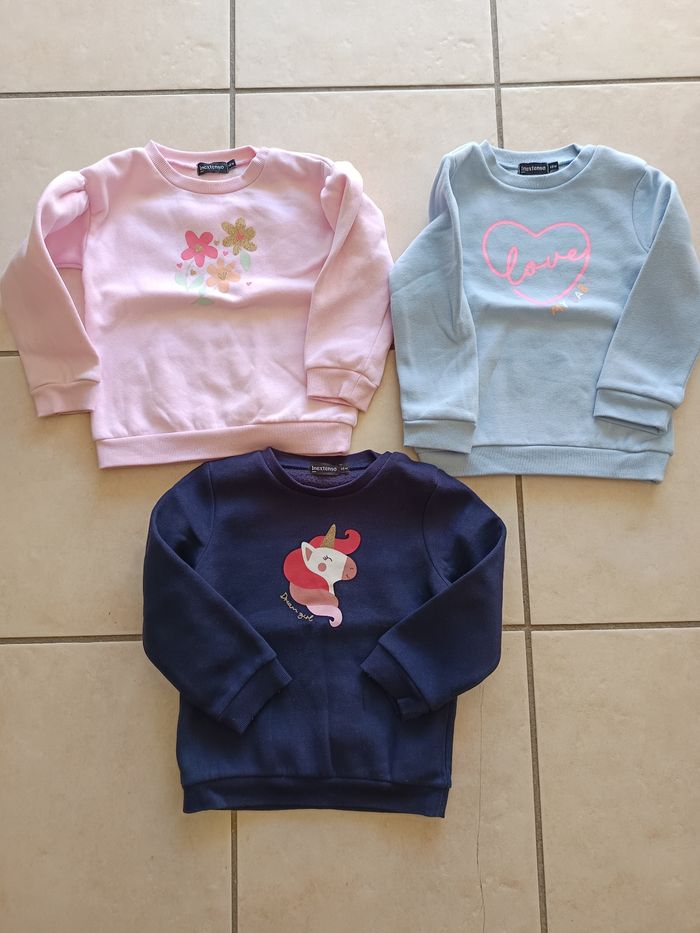 Lit vêtements fille 3-4 ans multimarques - photo numéro 2