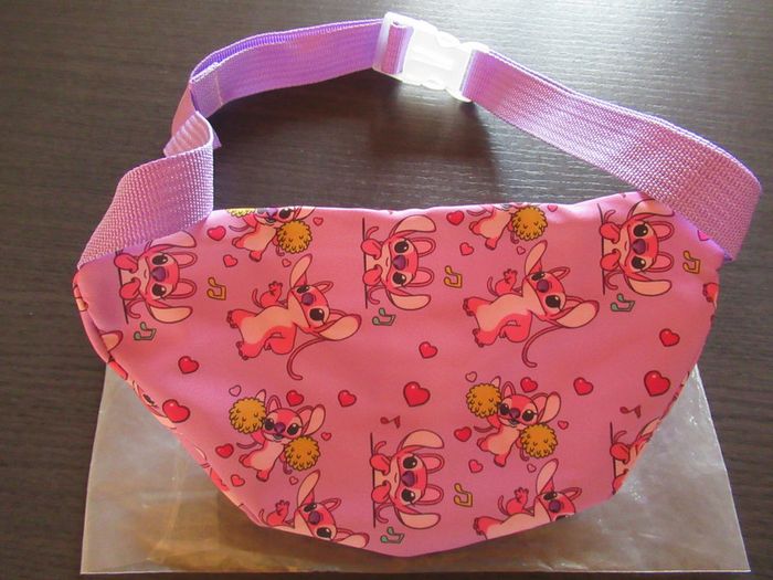 Sac banane Angel (Stitch) neuf - photo numéro 2